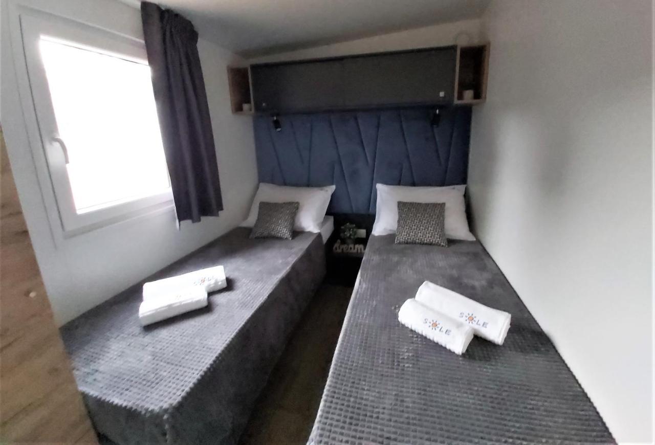 ביוגראד נה מורו Mobile Home Sole מראה חיצוני תמונה