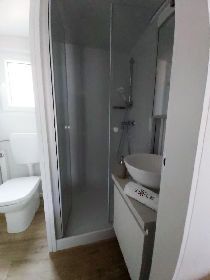 ביוגראד נה מורו Mobile Home Sole מראה חיצוני תמונה