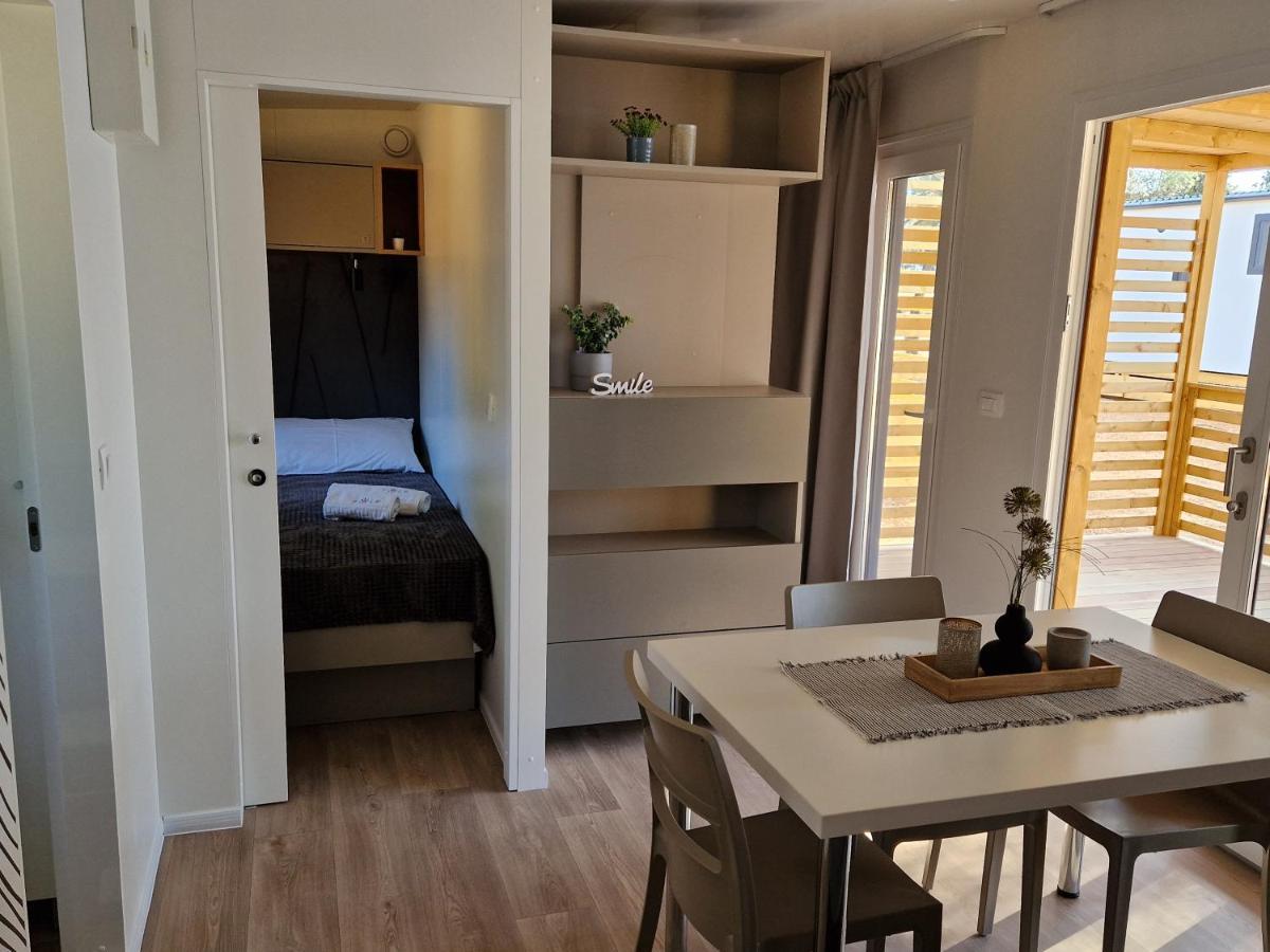 ביוגראד נה מורו Mobile Home Sole מראה חיצוני תמונה